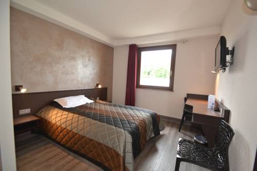 Imagen de la habitación del Hotel Les Alizés, Lipsheim. Foto 7