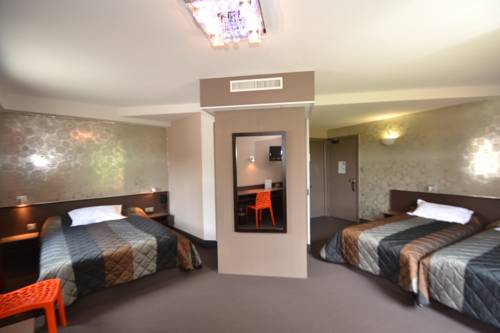 Imagen de la habitación del Hotel Les Alizés, Lipsheim. Foto 11