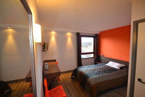 Imagen de la habitación del Hotel Les Alizés, Lipsheim. Foto 13