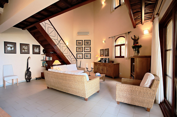 Imagen de la habitación del Hotel Les Alizes Beach Resort. Foto 5