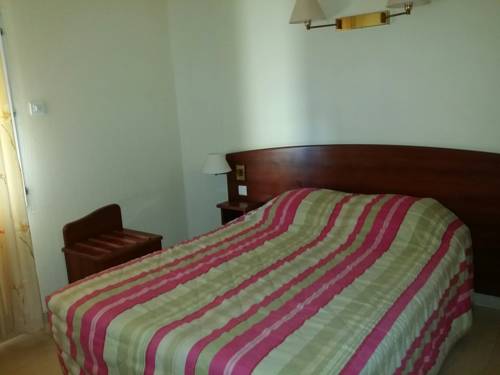Imagen de la habitación del Hotel Les Alizes, PALAVAS-LES-FLOTS. Foto 8