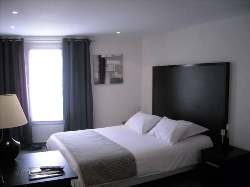 Imagen de la habitación del Hotel Les Alpes. Foto 6