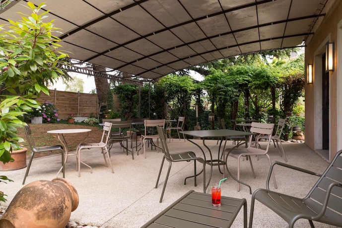 Imagen general del Hotel Les Amandiers. Foto 2