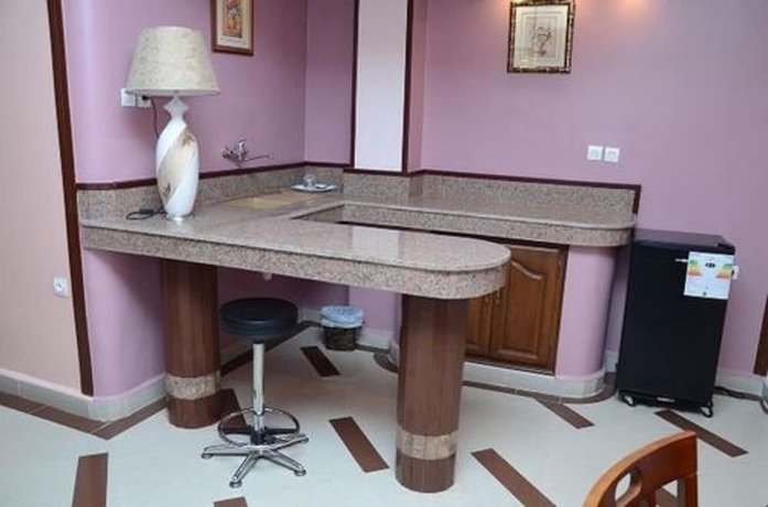 Imagen de la habitación del Hotel Les Ambassadeurs, Or&aacute;n. Foto 7