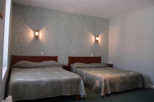 Imagen de la habitación del Hotel Les Ambassadeurs, SOUILLAC. Foto 12