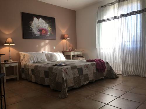Imagen de la habitación del Hotel Les Ambres. Foto 11