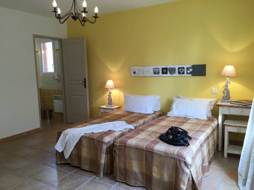 Imagen de la habitación del Hotel Les Ambres. Foto 12