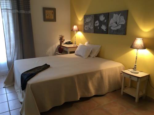 Imagen de la habitación del Hotel Les Ambres. Foto 15