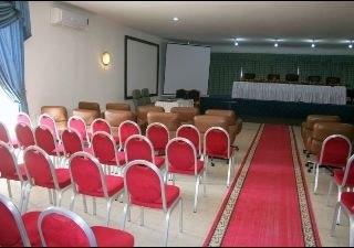 Imagen del bar/restaurante del Hotel Les Andalous. Foto 3