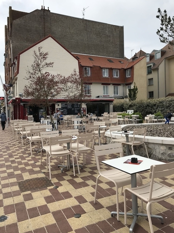 Imagen general del Hotel Les Arcades, LE TOUQUET. Foto 2