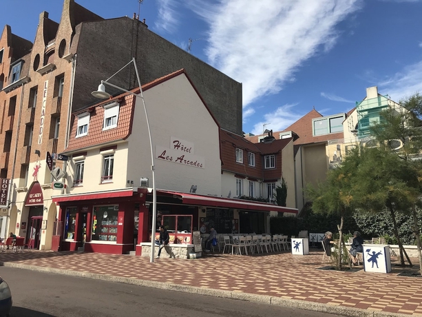 Imagen general del Hotel Les Arcades, LE TOUQUET. Foto 4