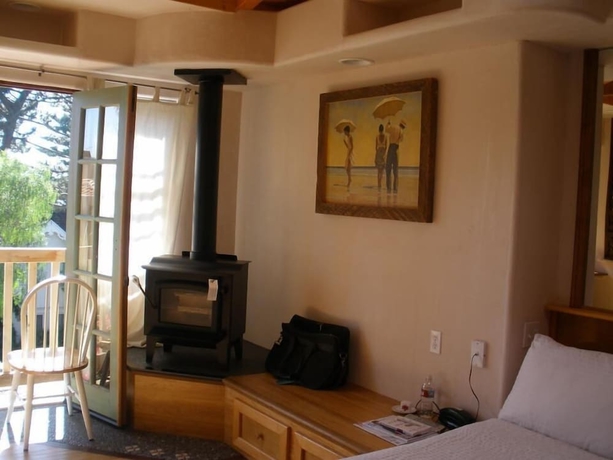 Imagen de la habitación del Hotel Les Artistes Inn. Foto 2