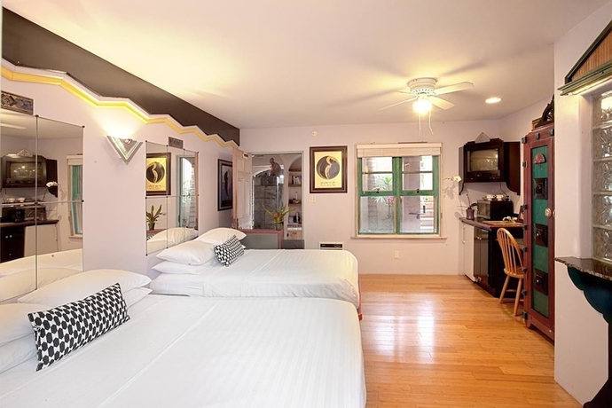 Imagen de la habitación del Hotel Les Artistes Inn. Foto 5