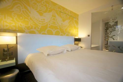Imagen de la habitación del Hotel Les Ast&eacute;ries. Foto 5