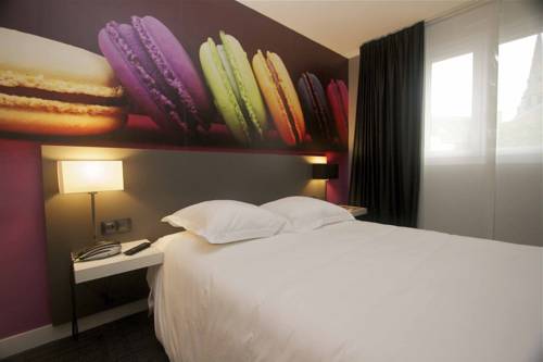 Imagen de la habitación del Hotel Les Ast&eacute;ries. Foto 12