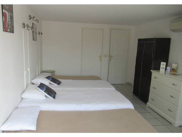 Imagen de la habitación del Hotel Les Atlantes. Foto 3