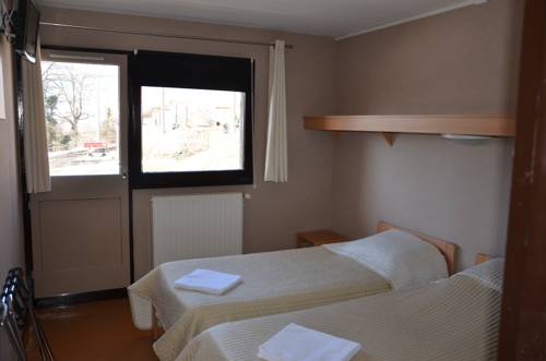 Imagen de la habitación del Hotel Les Aveilles. Foto 11