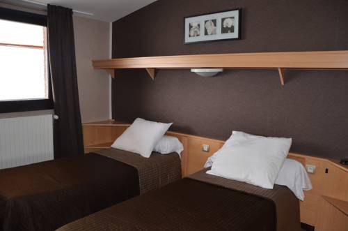 Imagen de la habitación del Hotel Les Aveilles. Foto 12