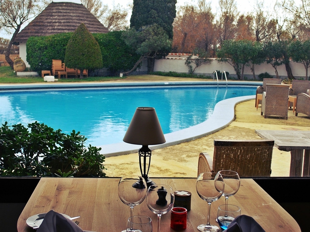 Imagen del bar/restaurante del Hotel Les Bains Gardians. Foto 6