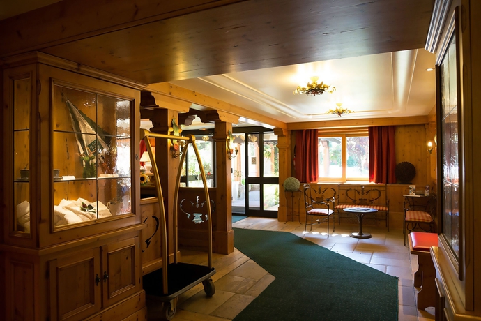 Imagen de los interiores del Hotel Les Balcons Du Savoy. Foto 11