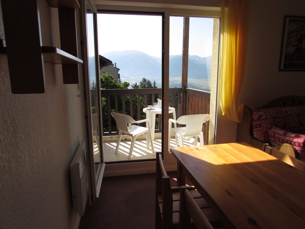 Imagen de la habitación del Hotel Les Balcons Du Soleil. Foto 10