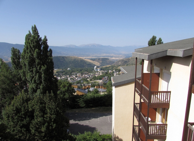 Imagen general del Hotel Les Balcons Du Soleil, Font Romeu. Foto 2