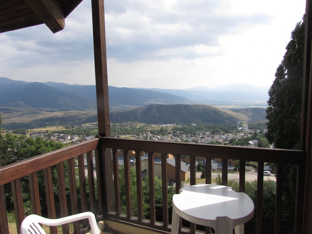 Imagen de la habitación del Hotel Les Balcons Du Soleil, Font Romeu. Foto 12