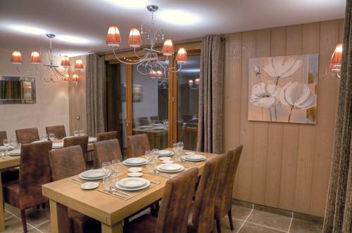 Imagen de la habitación del Hotel Les Balcons Platinium. Foto 10