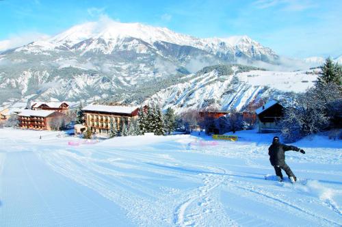Imagen general del Hotel Les Balcons du Sauze. Foto 3
