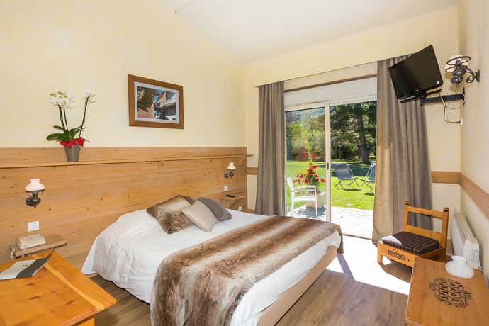 Imagen de la habitación del Hotel Les Bartavelles. Foto 7