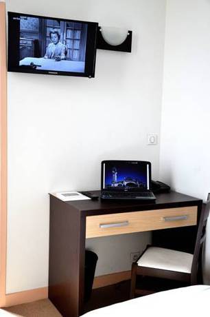 Imagen de la habitación del Hotel Les B&eacute;n&eacute;dictins. Foto 6