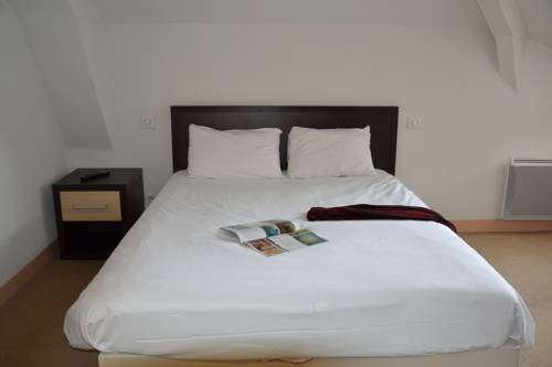 Imagen de la habitación del Hotel Les B&eacute;n&eacute;dictins. Foto 10