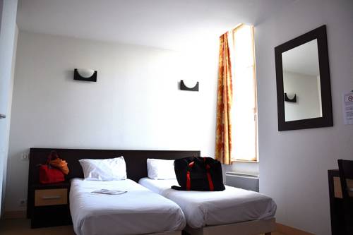 Imagen de la habitación del Hotel Les B&eacute;n&eacute;dictins. Foto 11