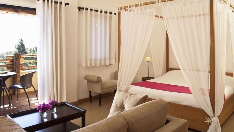 Imagen de la habitación del Hotel Les Bergeries De Palombaggia. Foto 6