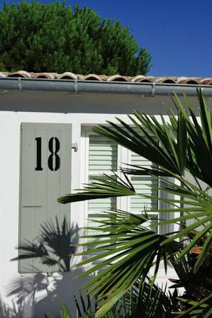 Imagen de la habitación del Hotel Les Bois Flottais. Foto 9