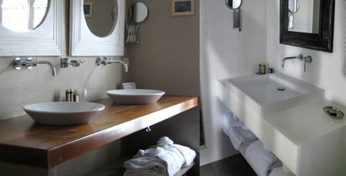 Imagen de la habitación del Hotel Les Bois Flottais. Foto 15