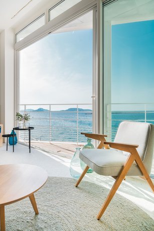Imagen de los interiores del Hotel Les Bords de Mer - Fontenille Collection. Foto 18