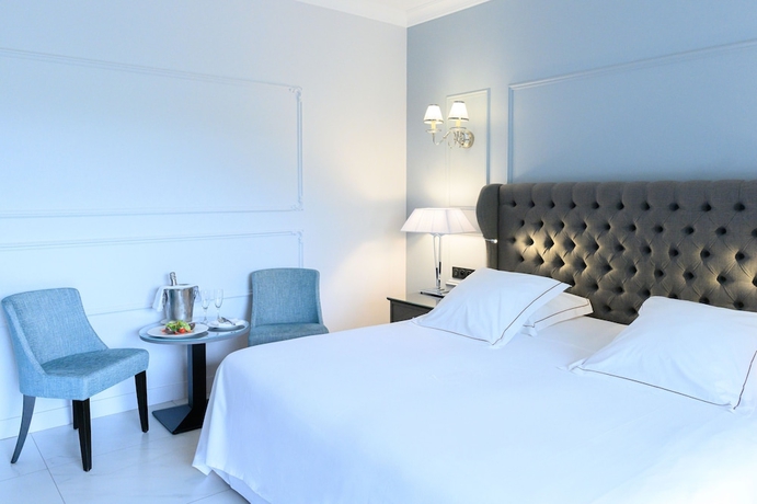 Imagen de la habitación del Hotel Les Bories and Spa. Foto 7