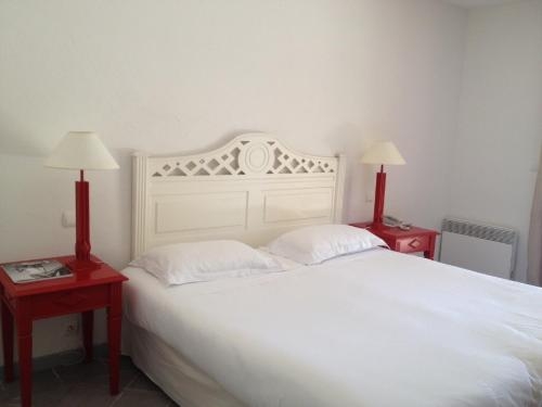 Imagen de la habitación del Hotel Les Bouis. Foto 5