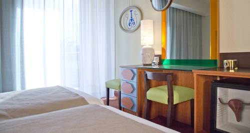 Imagen de la habitación del Hotel Les Bulles De Mer. Foto 4