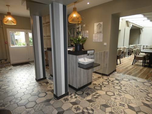 Imagen de la habitación del Hotel Les Cabines. Foto 2