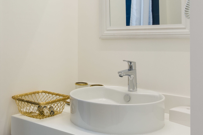 Imagen de la habitación del Hotel Les Capucines. Foto 4