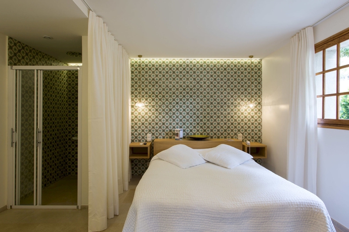 Imagen de la habitación del Hotel Les Capucines. Foto 6