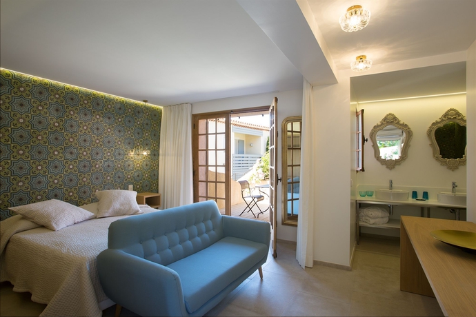 Imagen de la habitación del Hotel Les Capucines. Foto 12