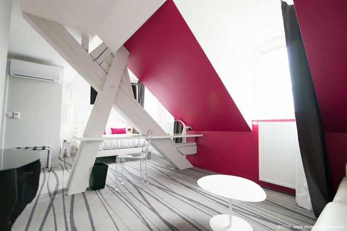 Imagen de la habitación del Hotel Les Capucins. Foto 18