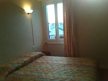 Imagen de la habitación del Hotel Les Carillons. Foto 11