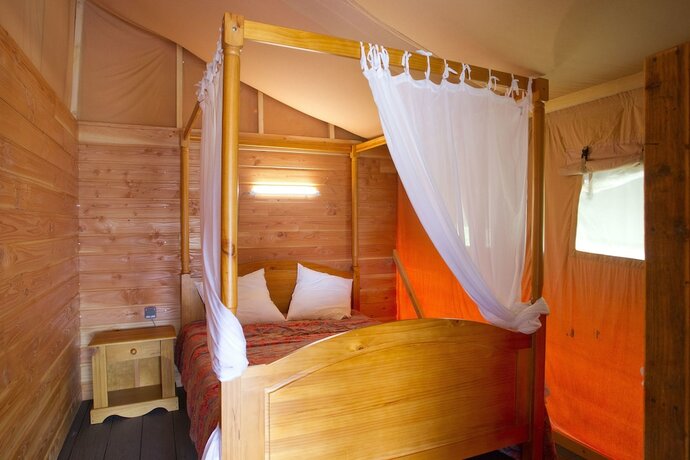 Imagen general del Hotel Les Chalets De Fiolles. Foto 12