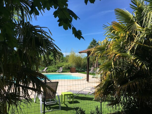 Imagen general del Hotel Les Chalets De Fiolles. Foto 14