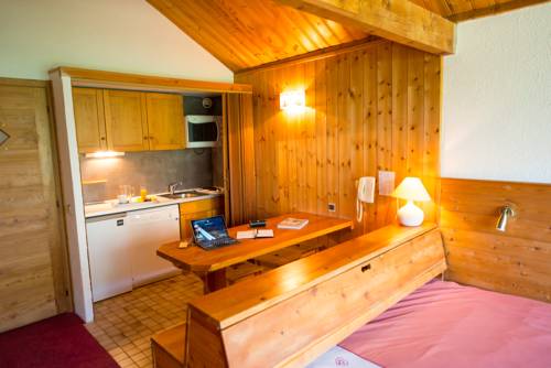 Imagen de la habitación del Hotel Les Chalets Du Villard***. Foto 4