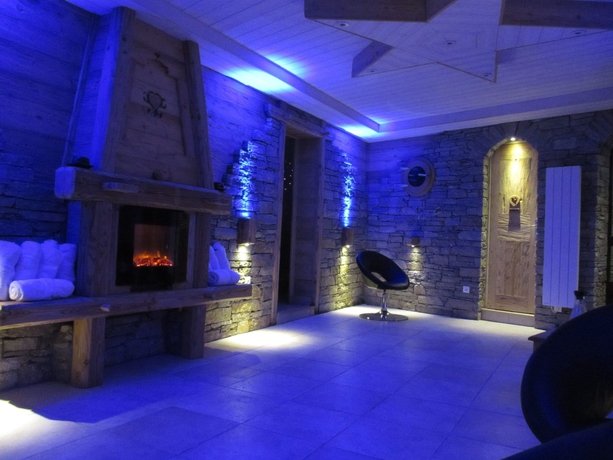 Imagen de los interiores del Hotel Les Chalets. Foto 10